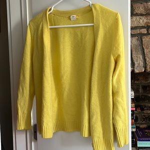 Lemon yellow cashmere sweater